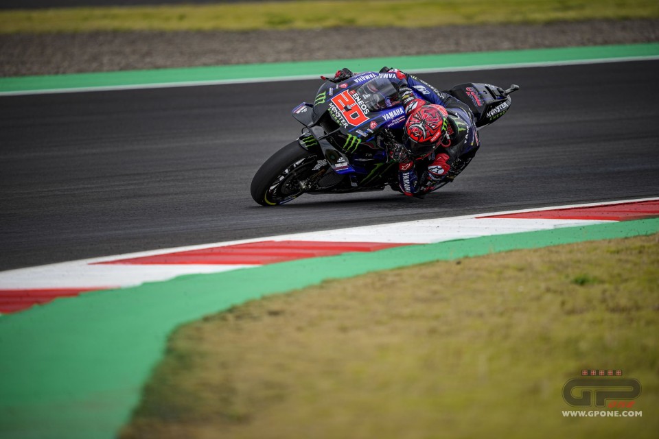 MotoGP: Doppietta Yamaha in FP2 a Mandalika: Quartararo 1° su Morbidelli, cade Marquez