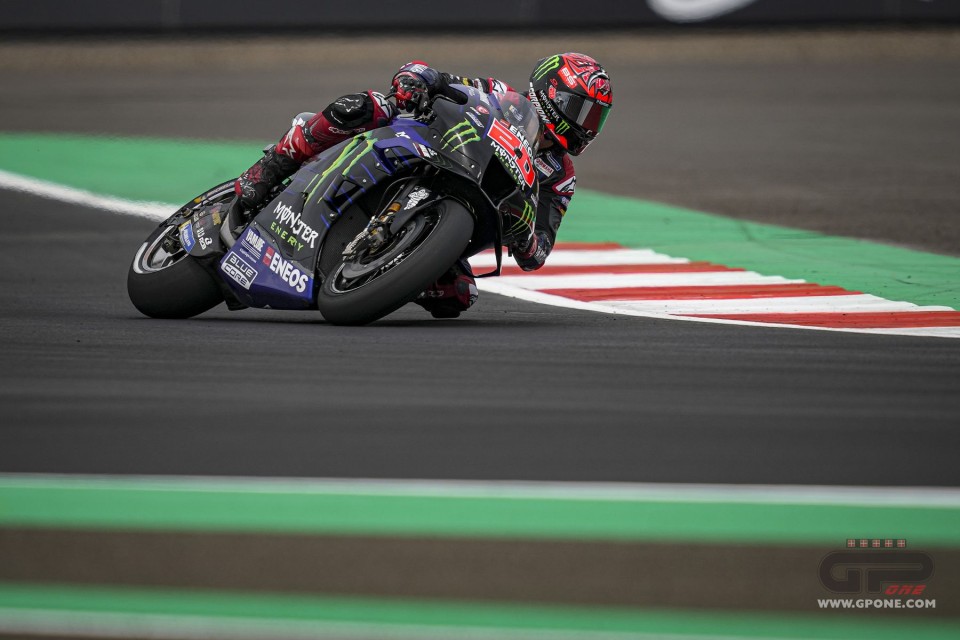 MotoGP: Quartararo vola nel Warm Up di Mandalika, Vinales 2°. Brutta caduta di Marquez