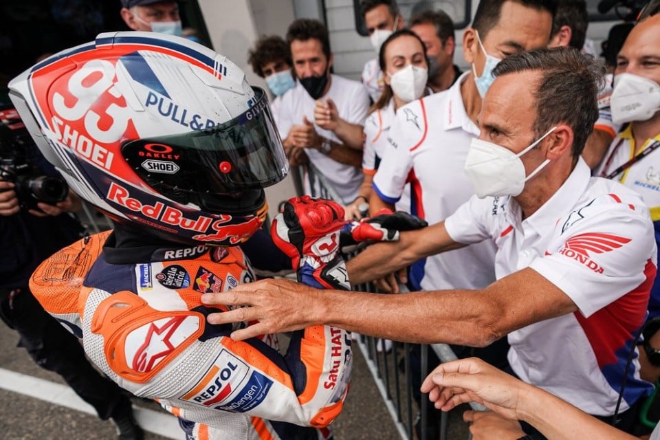 MotoGP: Puig: “Marquez is riding with an arm and a half, only he can do that”