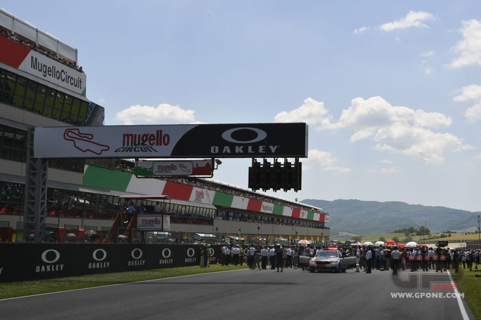 MotoGP: Mugello musing on cars, 4 turns with new asphalt for ride-off areas