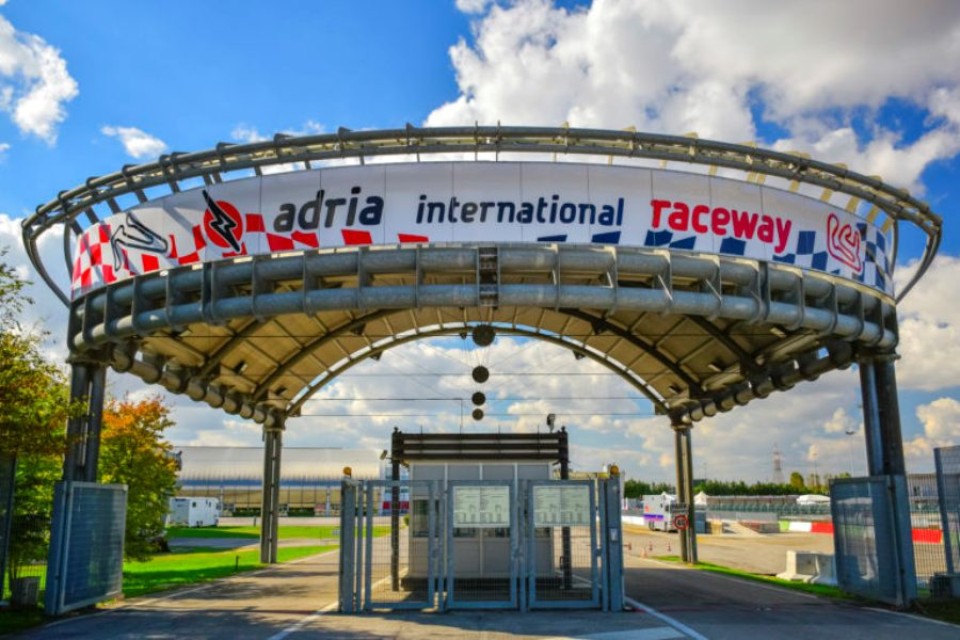 News: Nessuna speranza: l'Autodromo di Adria chiude, i beni all’asta!