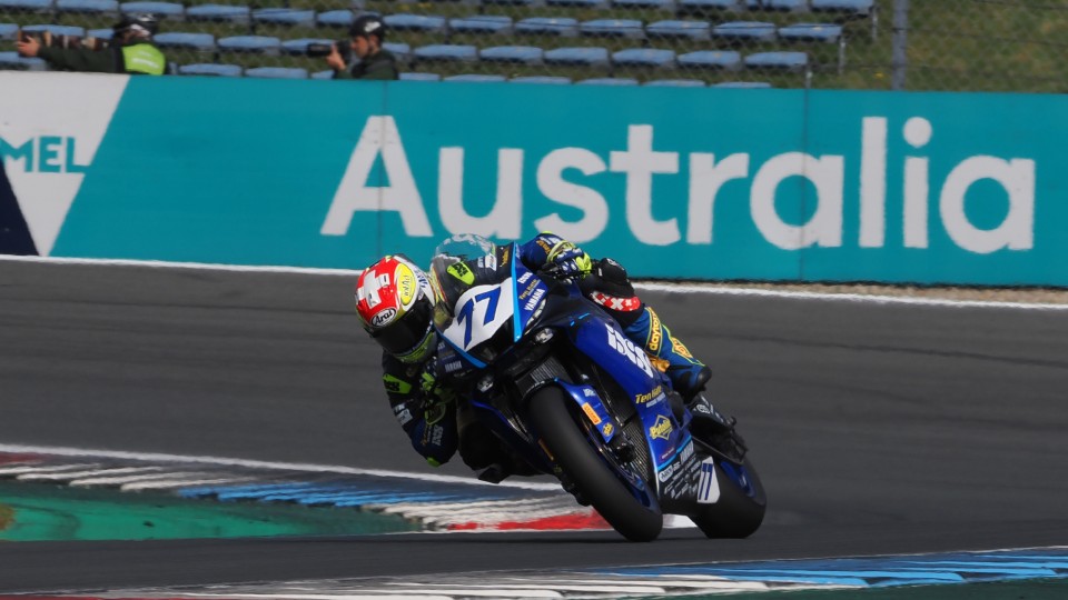 SBK: Bandiera rossa ad Assen: vince Aegerter, 2° Van Straalen 3° Bulega