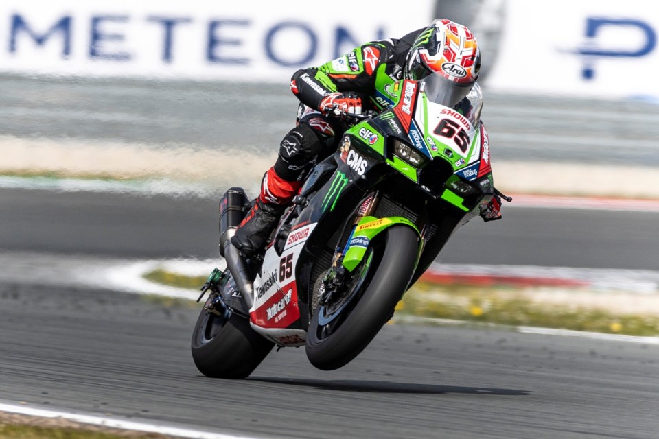 SBK: Finale rocambolesco ad Assen: Rea fa 100 con la Kawasaki nella gara sprint!