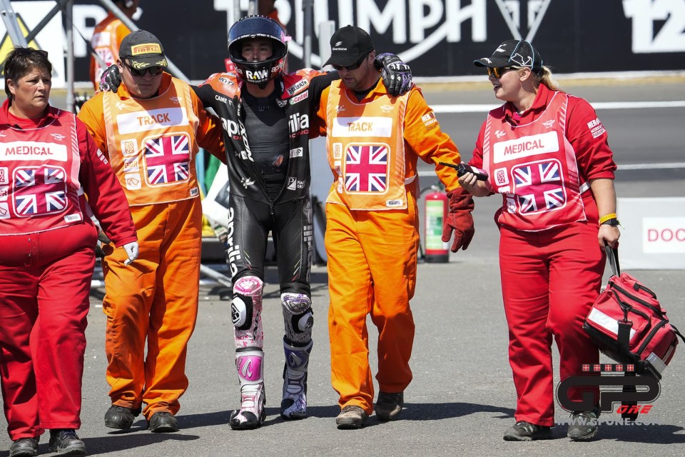 MotoGP: Frattura al tallone destro per Aleix Espargarò, ma non sarà operato