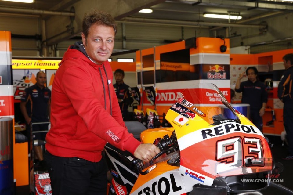 MotoGP: Alzamora: Marquez è riuscito a cambiare, come solo i grandi