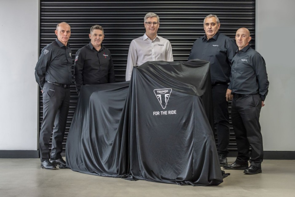 Moto - News: Triumph ufficializza il debutto nel mondiale Motocross 2024