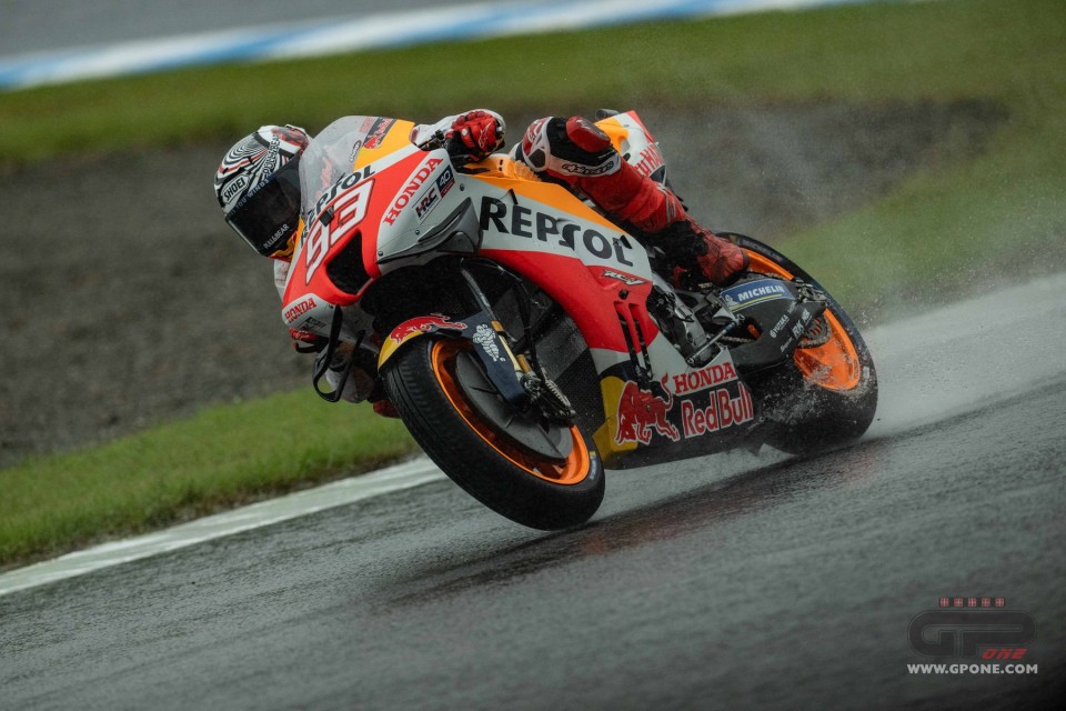 MotoGP: Marquez mago della pioggia in FP2 a Motegi: 2° Martìn, 3° Miller