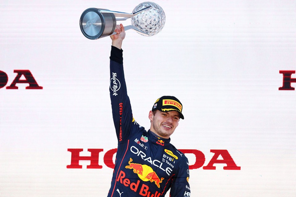 Auto - News: Honda campione del mondo in F1: Verstappen rimedia ai disastri MotoGP