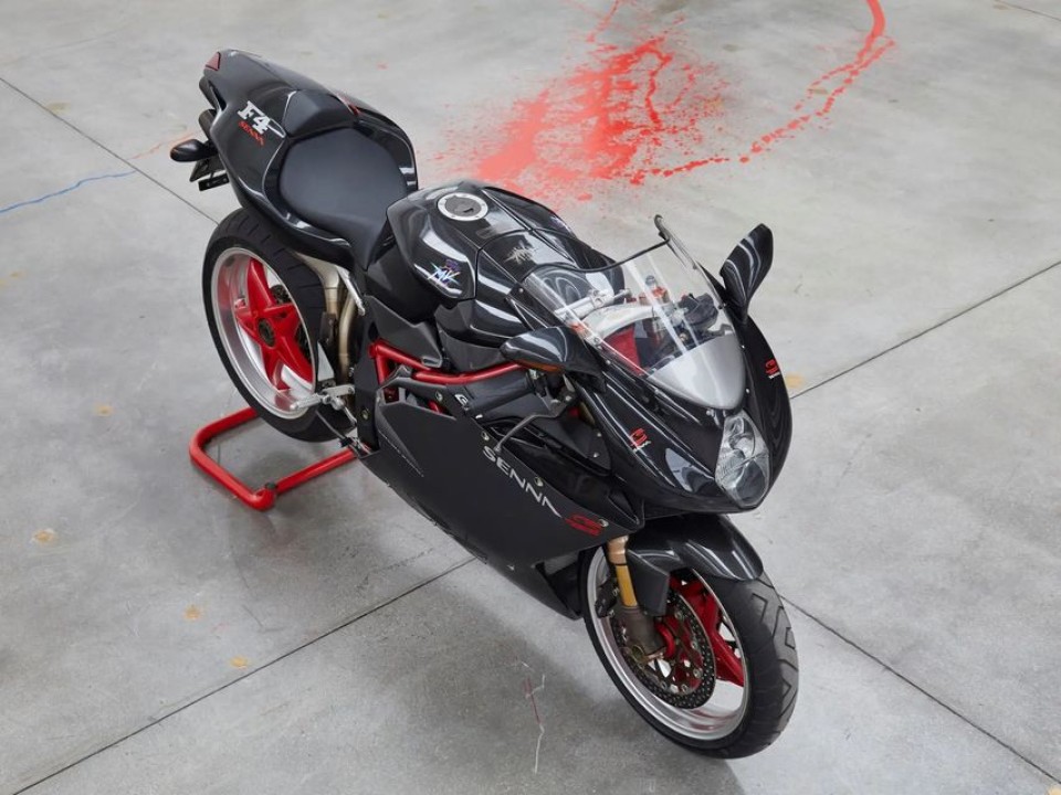 Moto - News: Aste da sogno: MV Agusta F4 750 Senna 2003