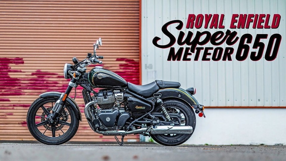 Moto - News: Royal Enfield a Eicma 2022: presentata la nuova custom Super Meteor 650