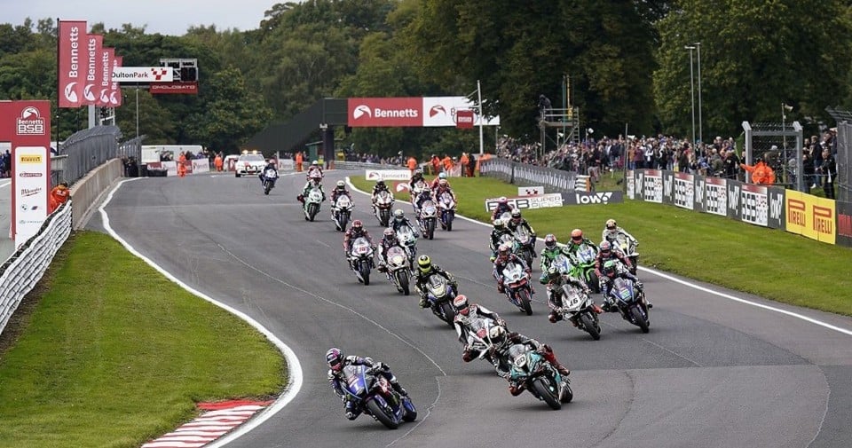 SBK: La matematica è un'opinione: punti 'pazzi' nel British Superbike dal 2023