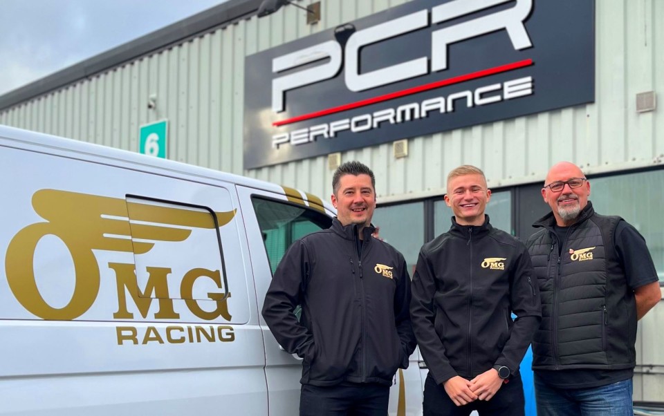 SBK: Vickers prende il testimone di Ray in OMG Racing nel BSB 2023