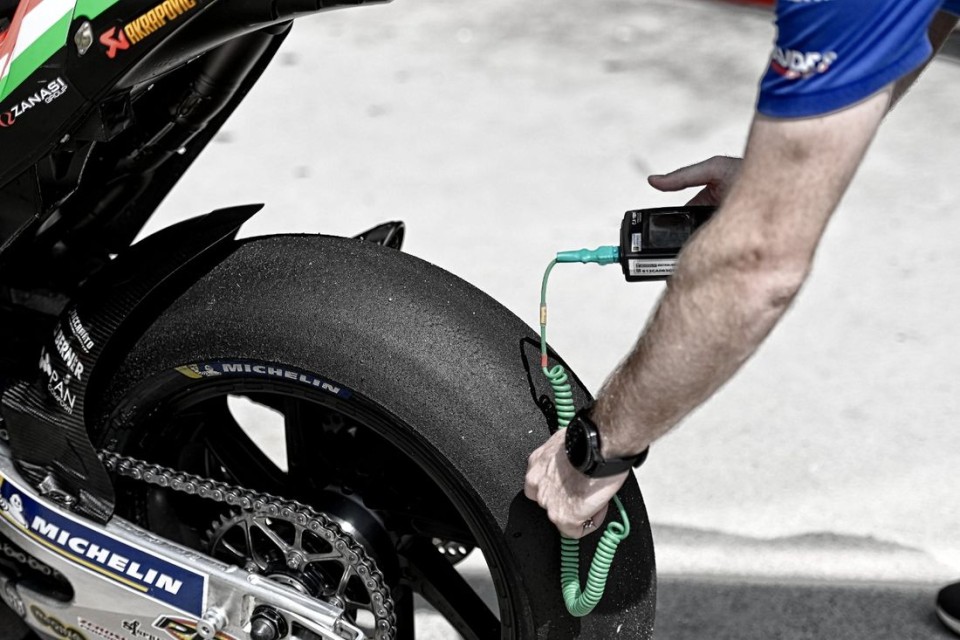 MotoGP: Arriva il sensore unico per la pressione delle gomme: giri e gare a rischio