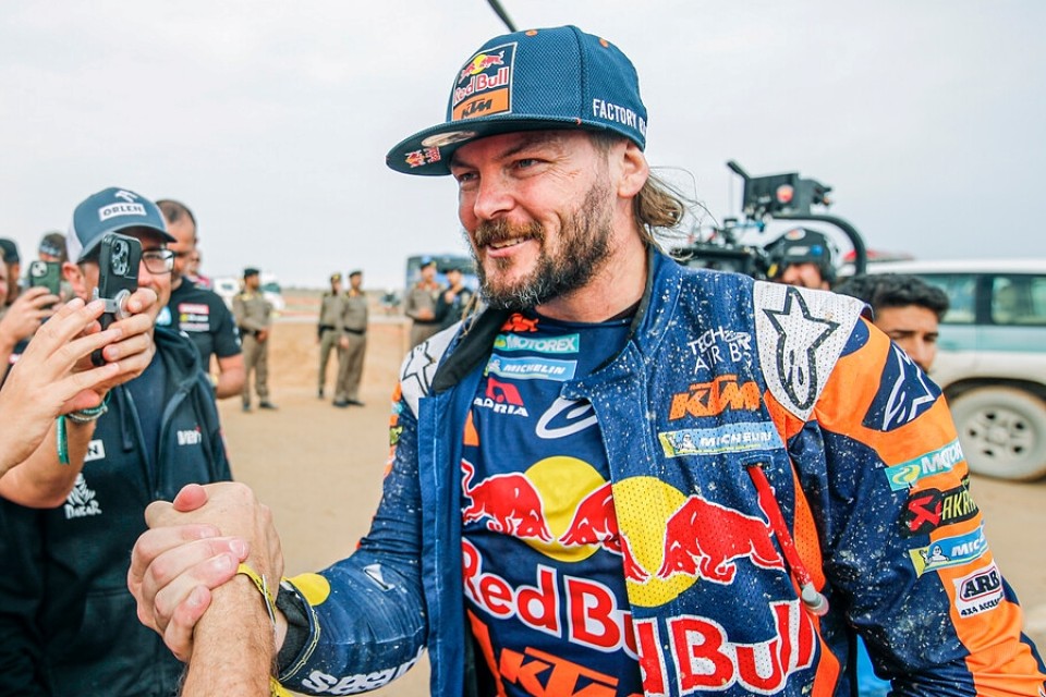 Dakar: La delusione di Price: “Due waypoint mi sono costati la gara”