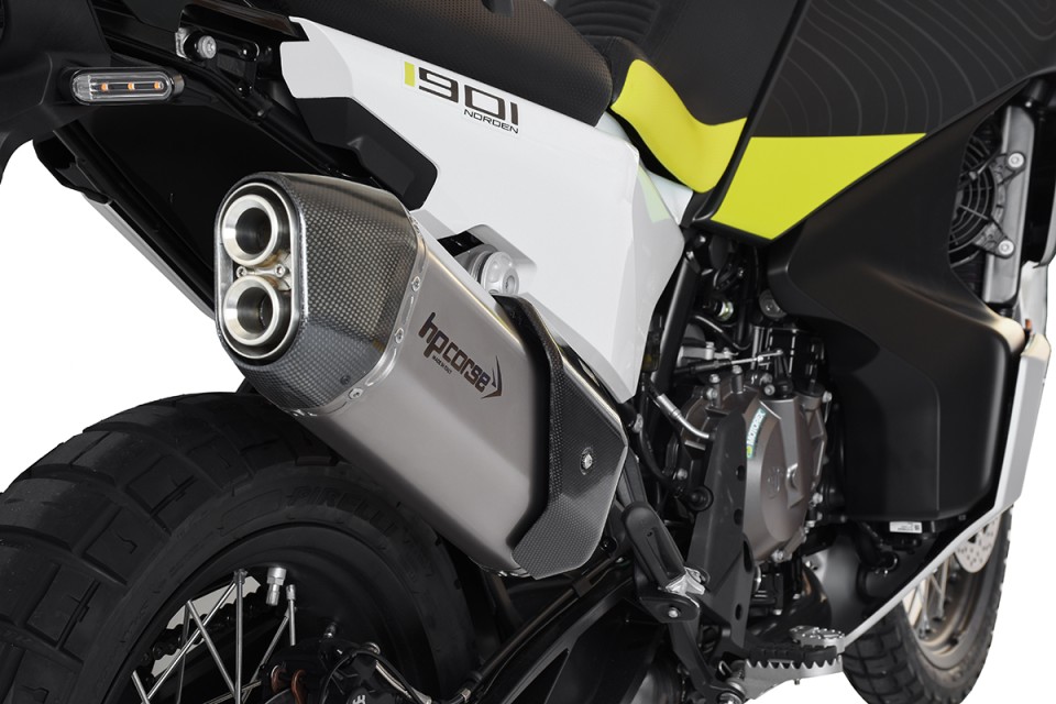 Moto - News: HP Corse: gli scarichi dedicati alla Husqvarna Norden 901