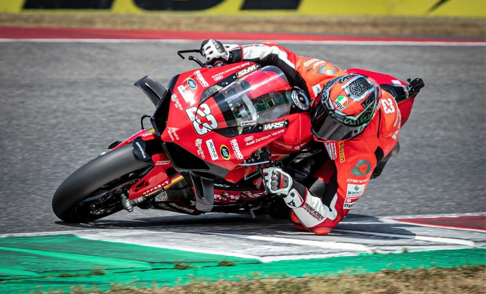 SBK: Luca Salvadori e Broncos Racing rinnovano per il National Trophy 2023