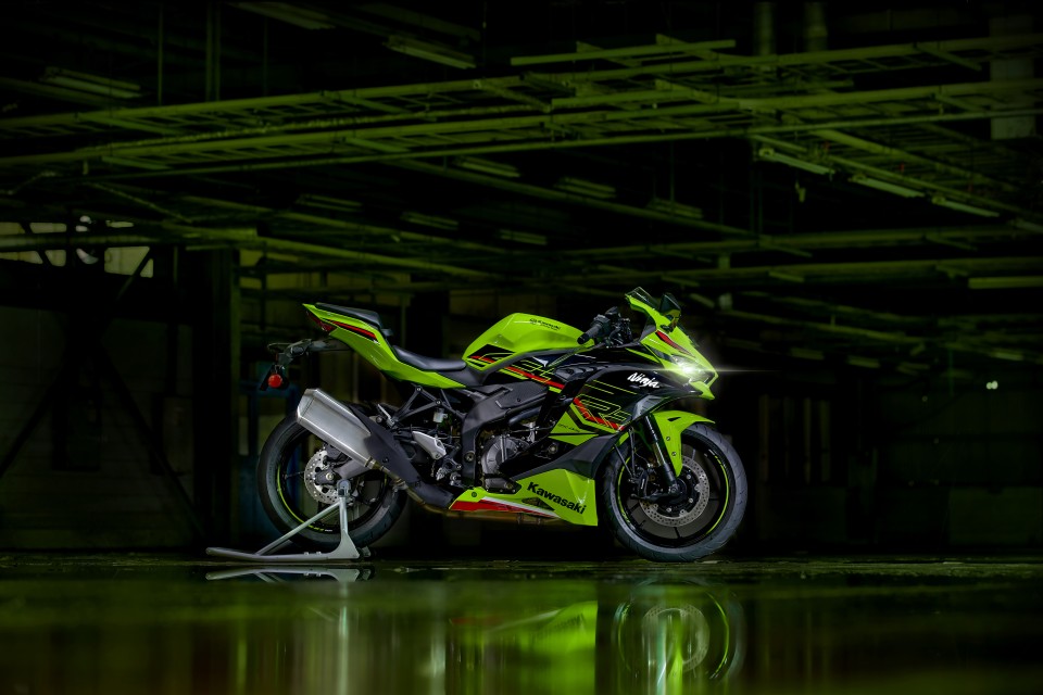 Moto - News: Supersportive 400 cc: il rilancio, anche grazie alla Kawasaki Ninja ZX-4R