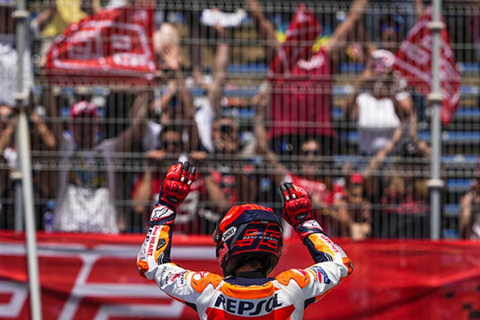 MotoGP: Marquez launches the 'We Are 93' project with grandstands dedicated to his fans