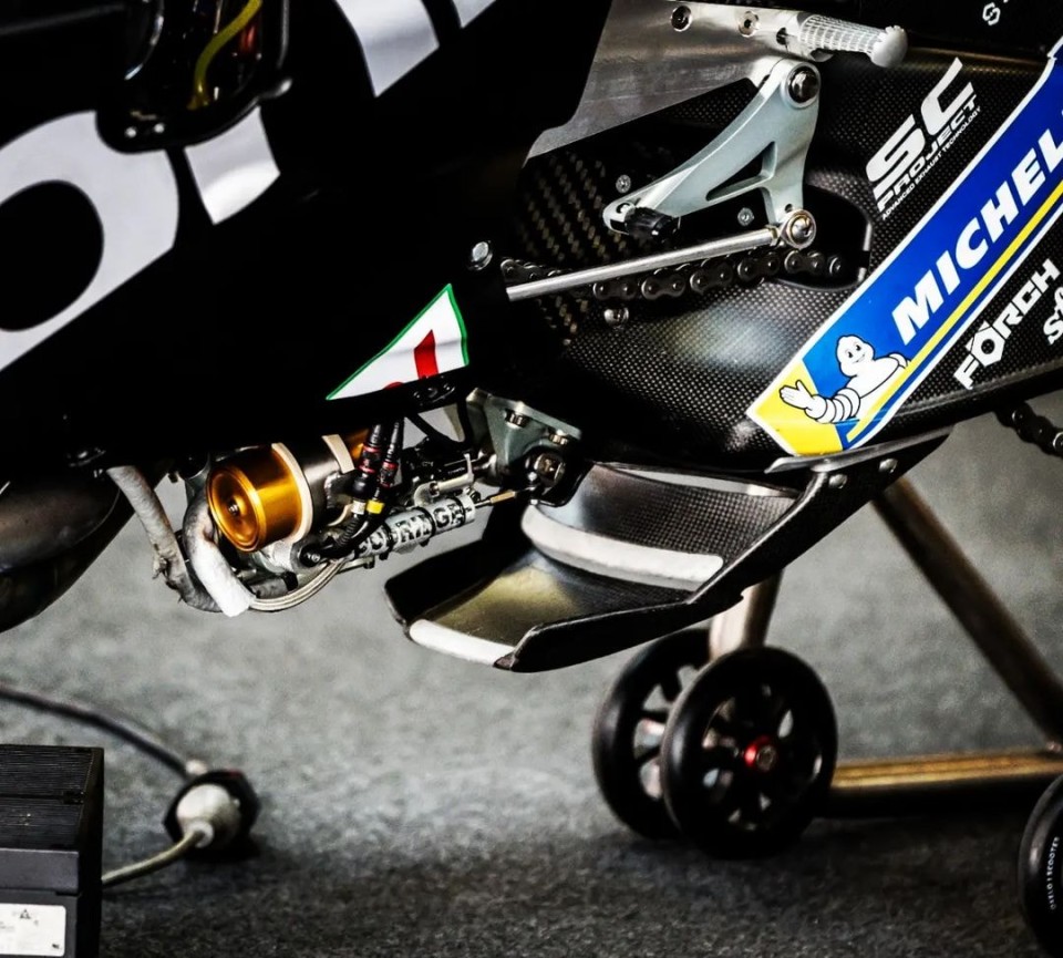 MotoGP: MotoGP technology: the rear lowering device of the Aprilia RS-GP