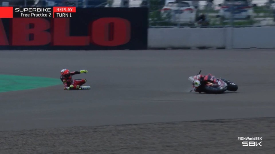 SBK: Mandalika piena di insidie: ecco la caduta di Bautista in FP2