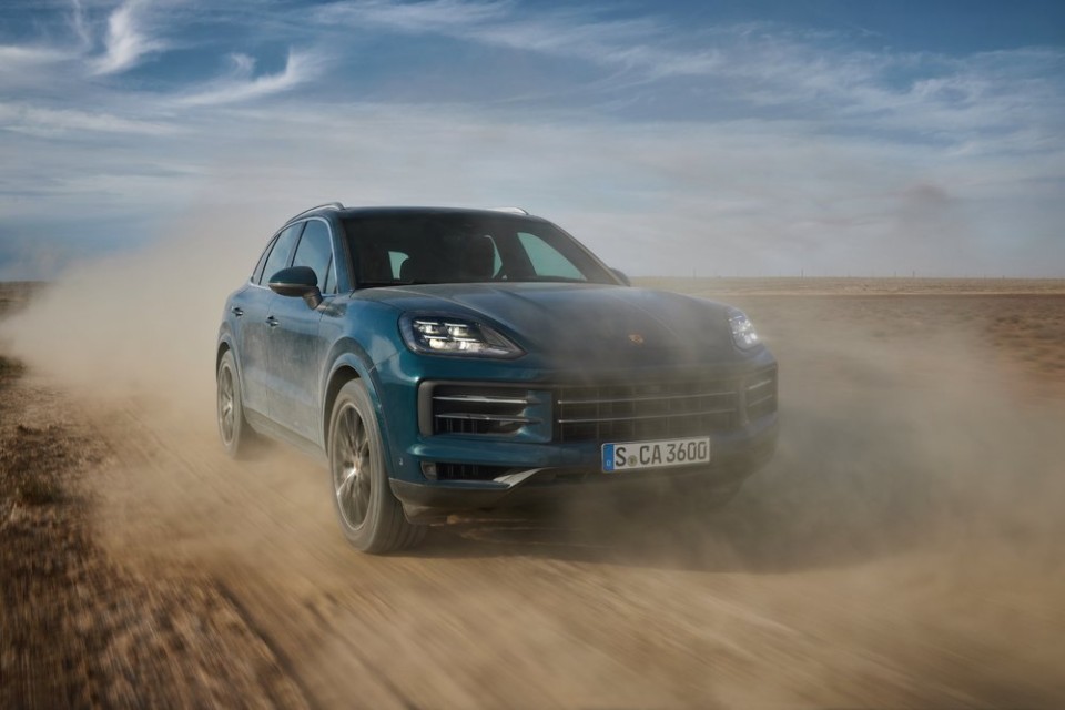 Auto - News: Porsche Cayenne MY23: maggior lusso e migliori prestazioni