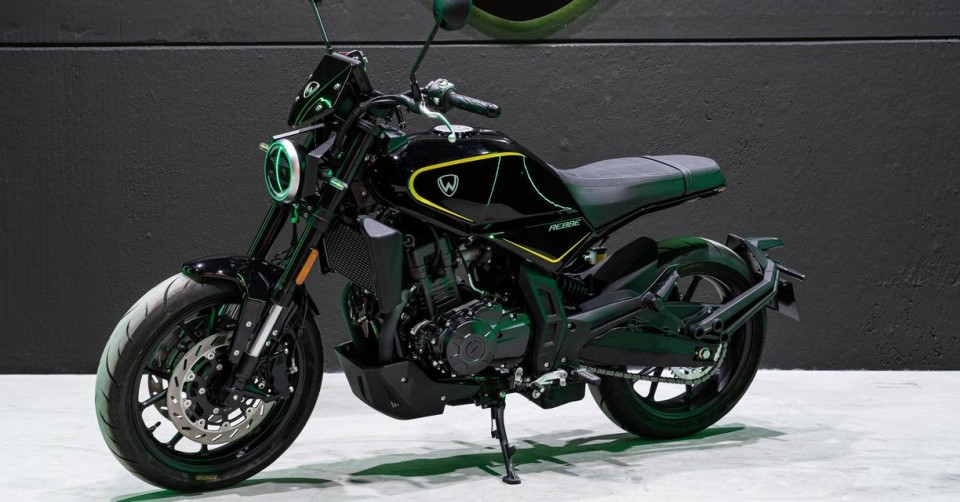 Moto - News: Wottan Rebbe 400: la piccola spagnola, arriva in Italia