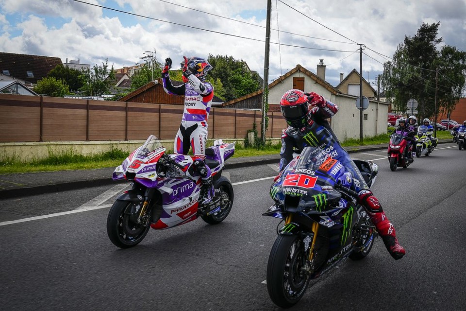 MotoGP: Quartararo and Zarco rev up their MotoGP bikes in the streets of Le Mans