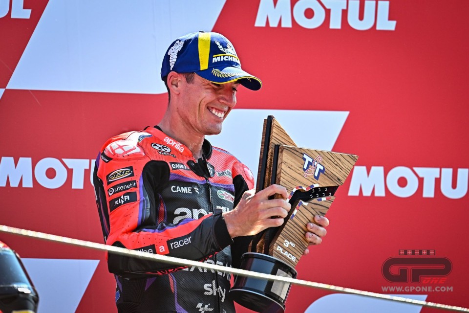 MotoGP: Espargaró: “Mi dispiace per Binder, ma l’Aprilia si meritava questo podio”