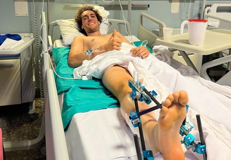 MotoGP: Alex Rins torna in Spagna dopo la prima operazione alla gamba destra