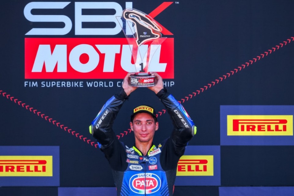 SBK: Razgatlioglu: “Rinaldi? Gli ho mostrato cosa si prova a essere spinti fuori”