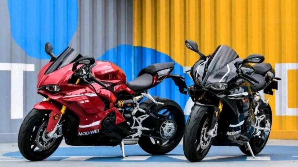 Moto - News: Modiwei 800 RR: la Panigale che... parla cinese