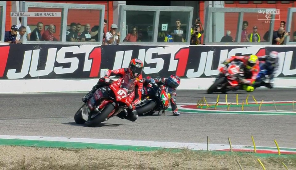 SBK: Pirro sbaglia a Imola: Zanetti vince Gara 1 e passa in testa al CIV Superbike