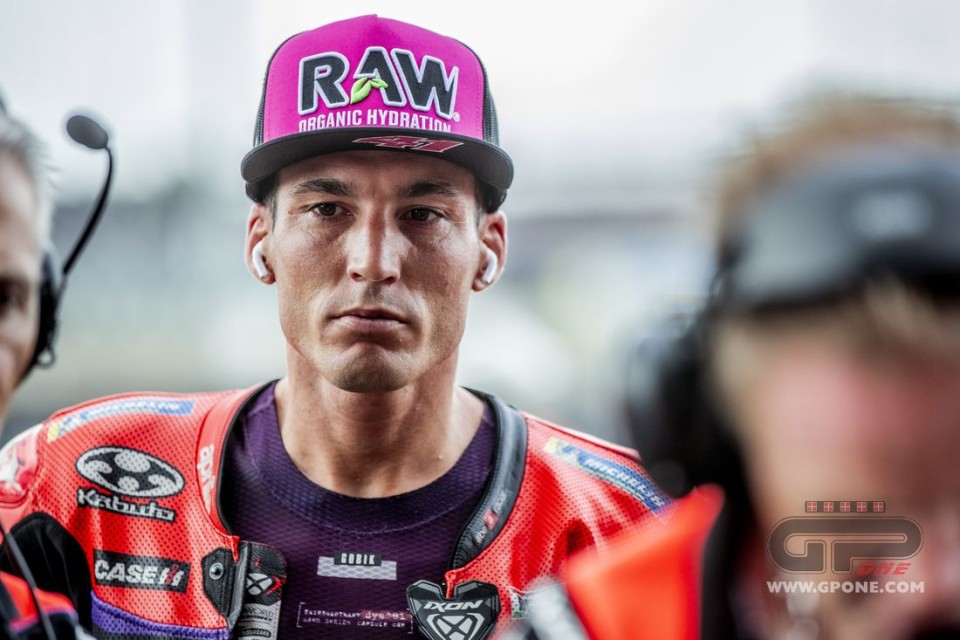 MotoGP: Aleix Espargaro: “è stato emozionante salutare Pol, gli ho rubato il casco”