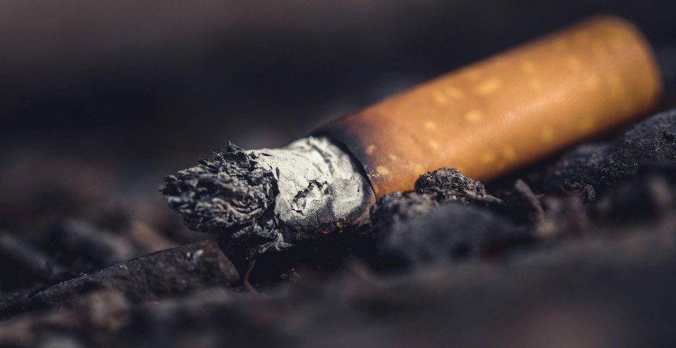 Auto - News: Slovacchia: dove l'asfalto, si fa con i mozziconi di sigaretta riciclati!