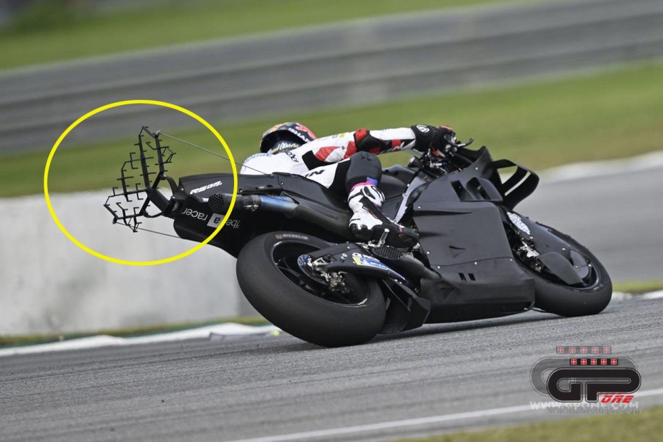 MotoGP: Scorching Sepang...and at the end of Day 1 Aprilia debuts the 'rake'