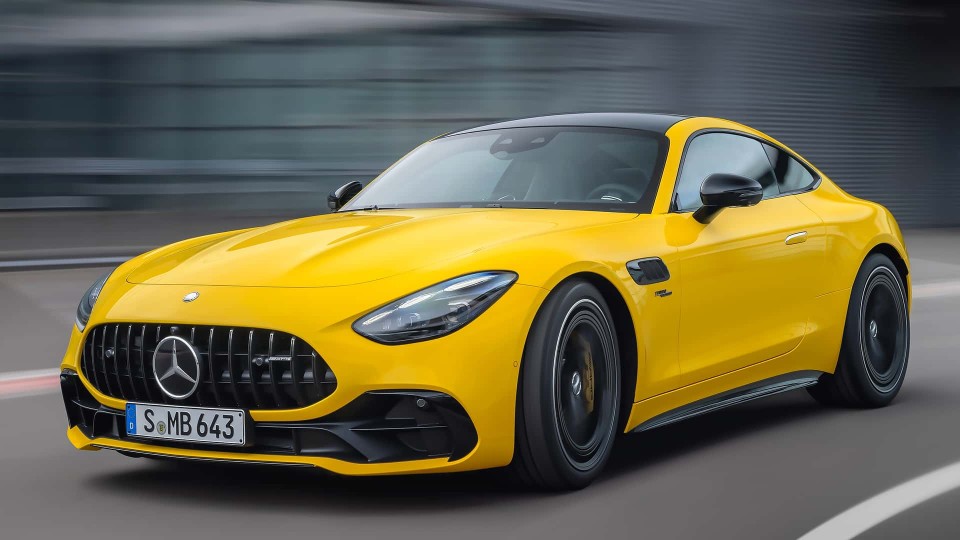 Auto - News: Mercedes-AMG GT 43 Coupé: la nuova sportiva mild hybrid made in Germany