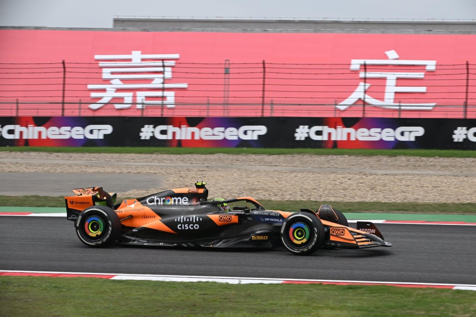 Auto - News: F1, Chinese Grand Prix: Norris brilla sotto la pioggia nella Sprint Qualifying