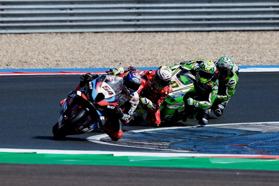 SBK: The most beautiful pictures of the crazy weekend in Assen of Superbike