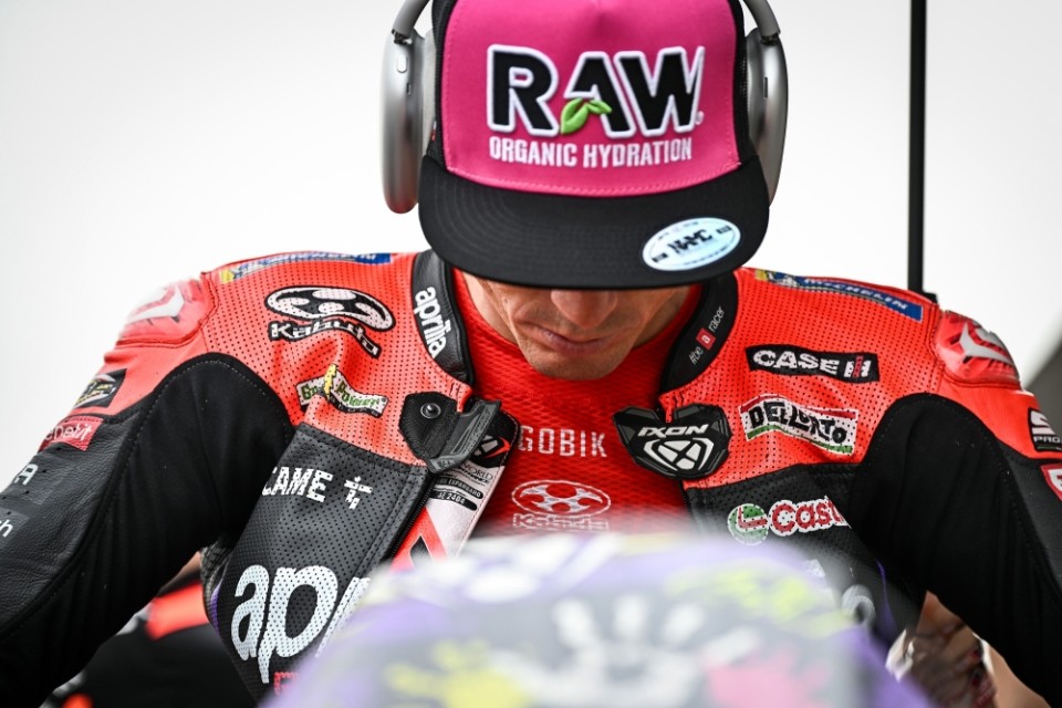 MotoGP: Aleix Espargarò pensa al ritiro, Aprilia lo aspetterà fino al Mugello