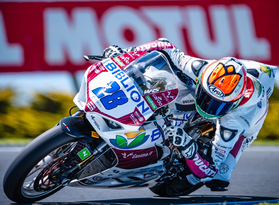 SBK: SSP: van Straalen misses round in Australia, Voight as replacement