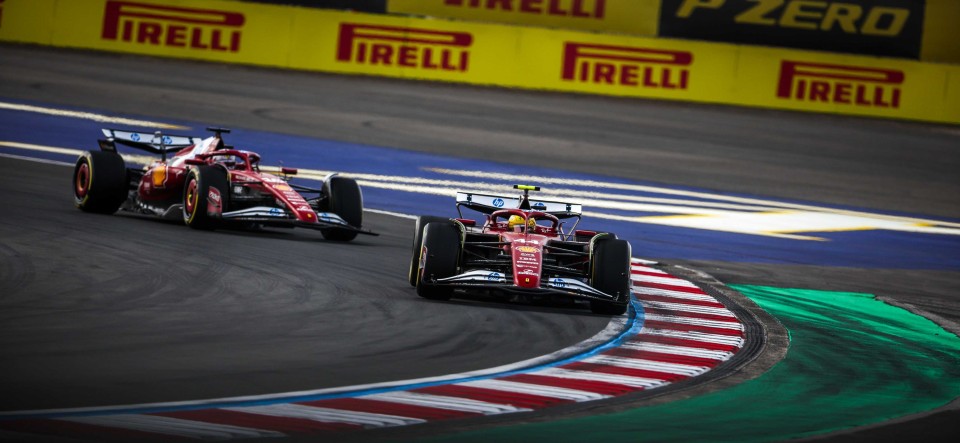 Auto - News: Brutta figura della Ferrari in Cina. Entrambe le auto squalificate