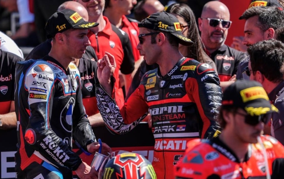 SBK: Petrucci: “Iannone mi ha spinto fuori prima di rientrare, forse voleva salutarmi”