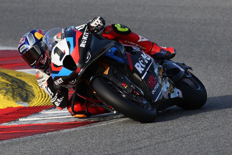 SBK: Toprak shows his muscles in Portimao test, Bulega accuses 6 tenths! 
