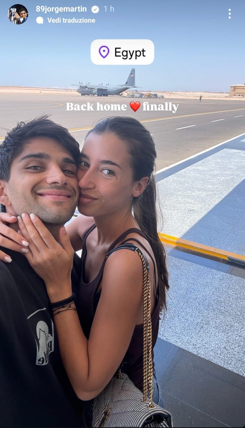MotoGP: Jorge Martin sulla via di casa con la fidanzata Maria