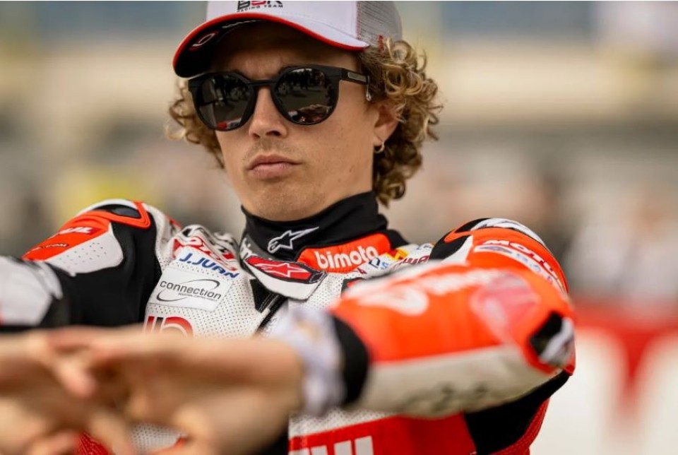 SBK: Bassani: “Bulega ha fatto più che bene: pure io mi sarei mandato affanculo”