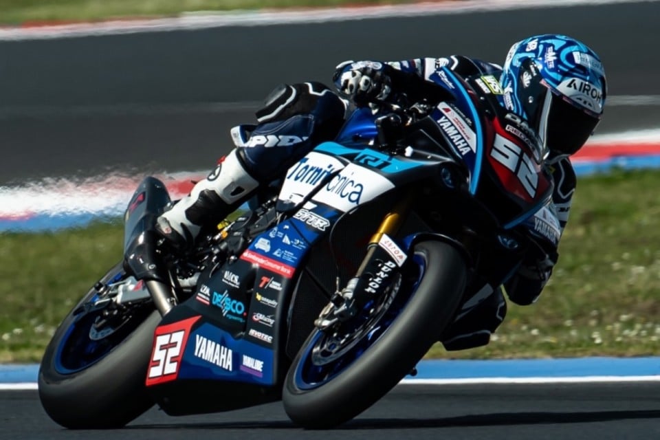 SBK: Delbianco imprendibile nel CIV Superbike: è pole con record a Misano