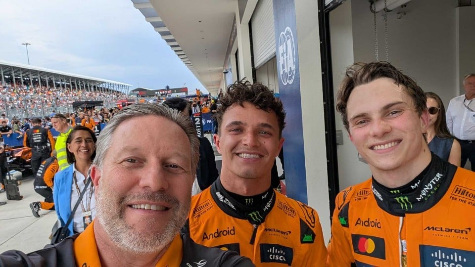 Auto - News: F1, La McLaren domina a Miami. Ferrari nel caos per gli ordini di scuderia 