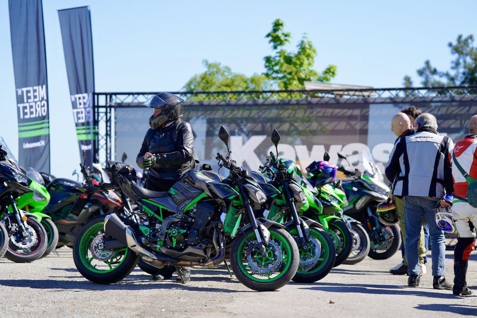 Moto - News: Kawasaki Meet n' Greet 2025: la passione verde fa tappa a Pedavena