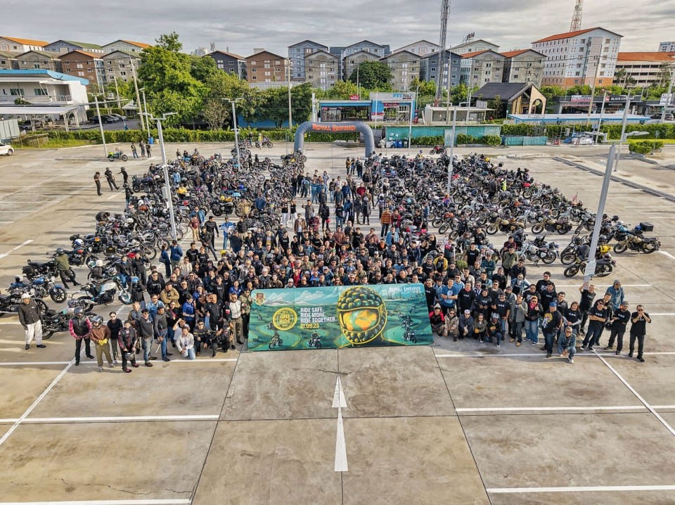 Moto - News: Royal Enfield: One Ride 2025, 40.000 bikers si sono radunati in tutto il mondo