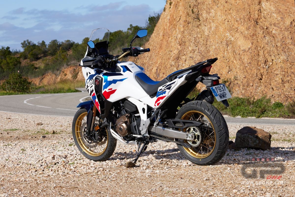 Prova Honda Africa Twin Adventure Sports 2024 evoluzione o rivoluzione